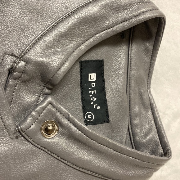 Leather Jacket - Picture 4 of 6